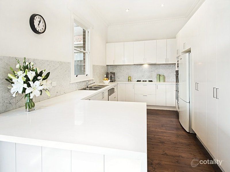 11 Hawson Ave, Glen Huntly, VIC 3163