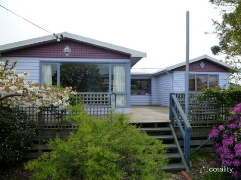 61 Balook St, Lauderdale, TAS 7021