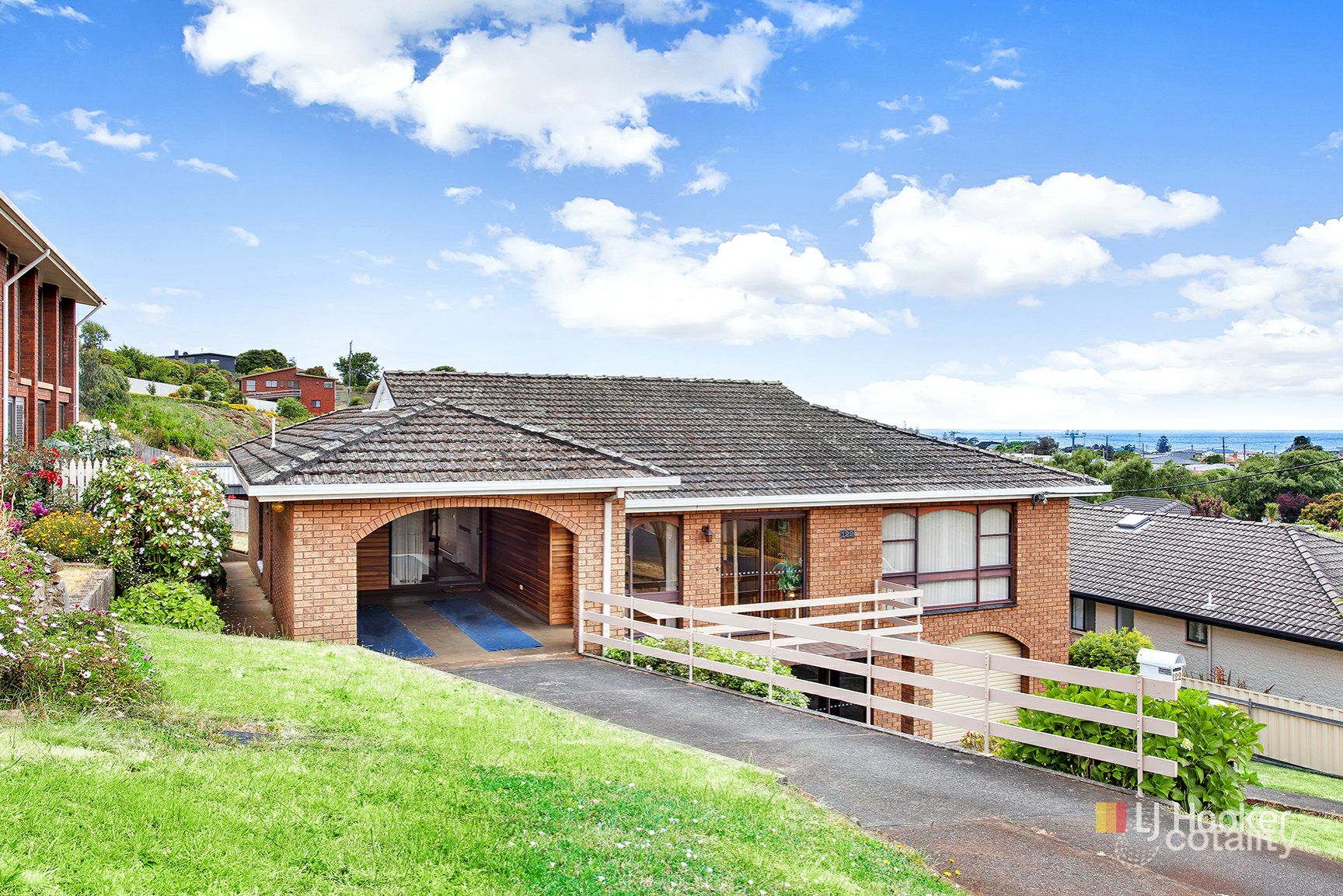 122 George St, Devonport, TAS 7310