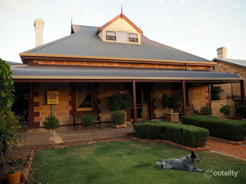 10 Bowman St, Crystal Brook, SA 5523