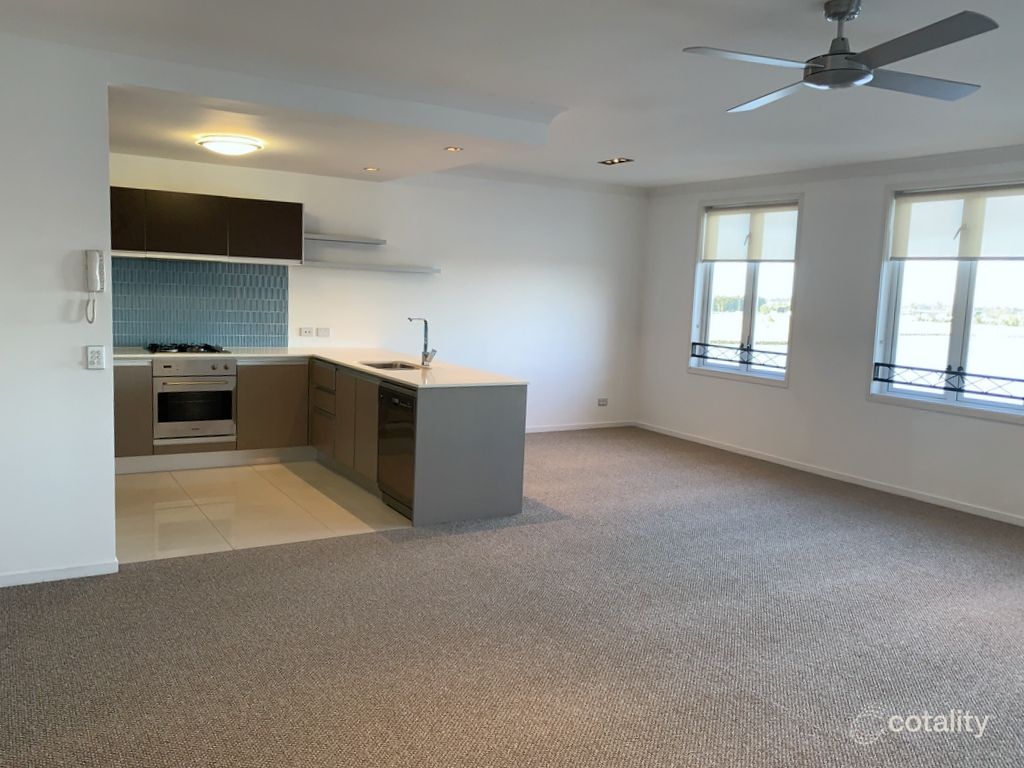 53/3030 The Boulevarde, Carrara, QLD 4211
