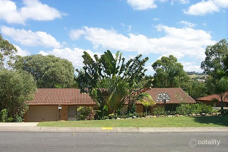 31 Quigan Tce, Highland Park, QLD 4211