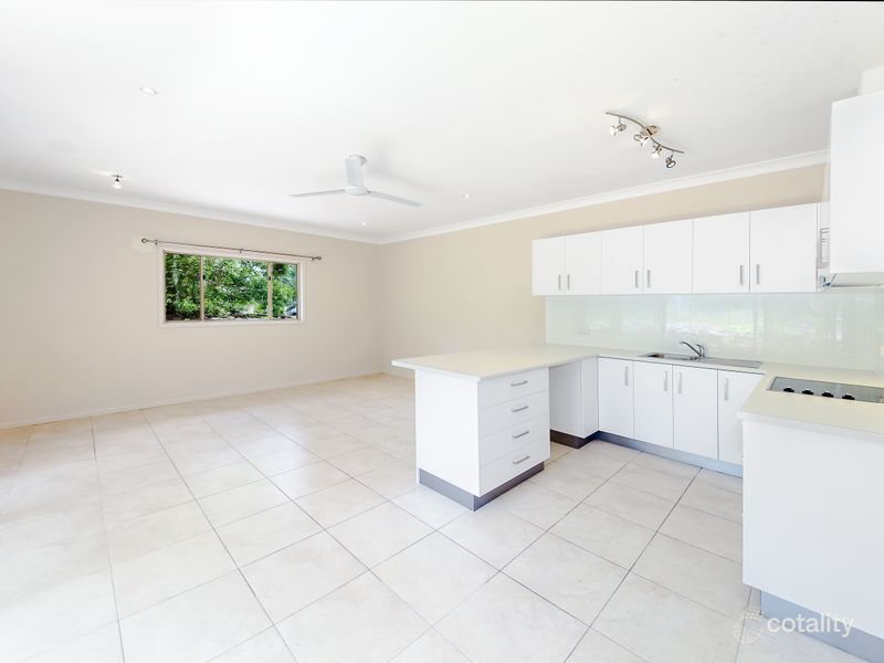 323 Sunrise Rd, Doonan, QLD 4562