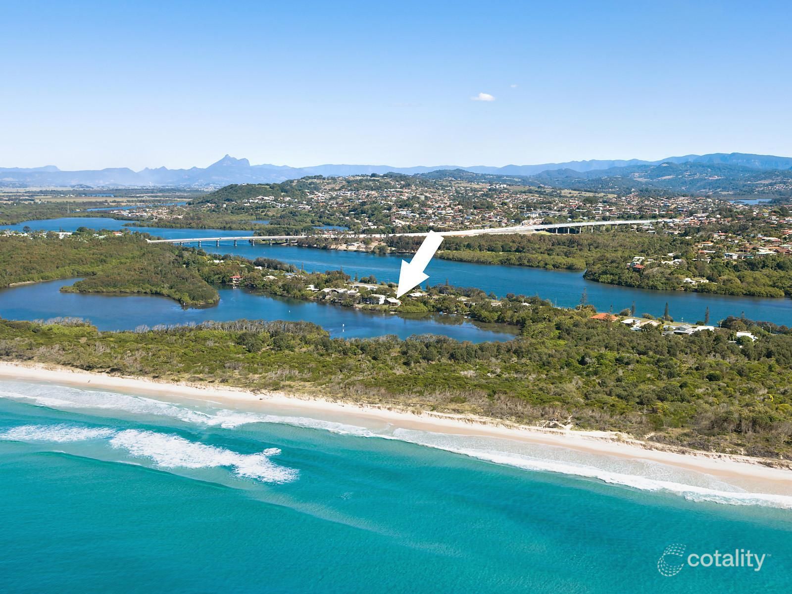17 Wommin Lake Cres, Fingal Head, NSW 2487