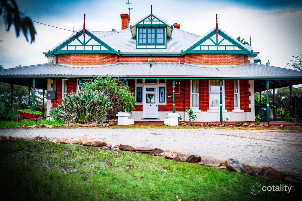 15 Gillett Rd, Northam, WA 6401