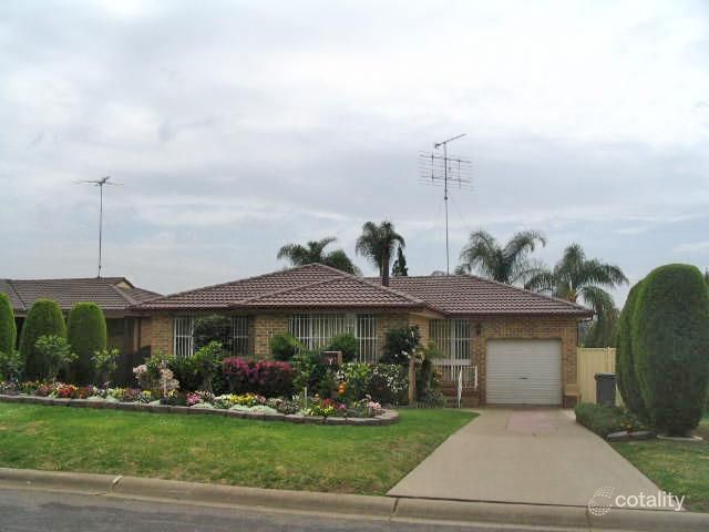 7 Cornelius Pl, Regentville, NSW 2745