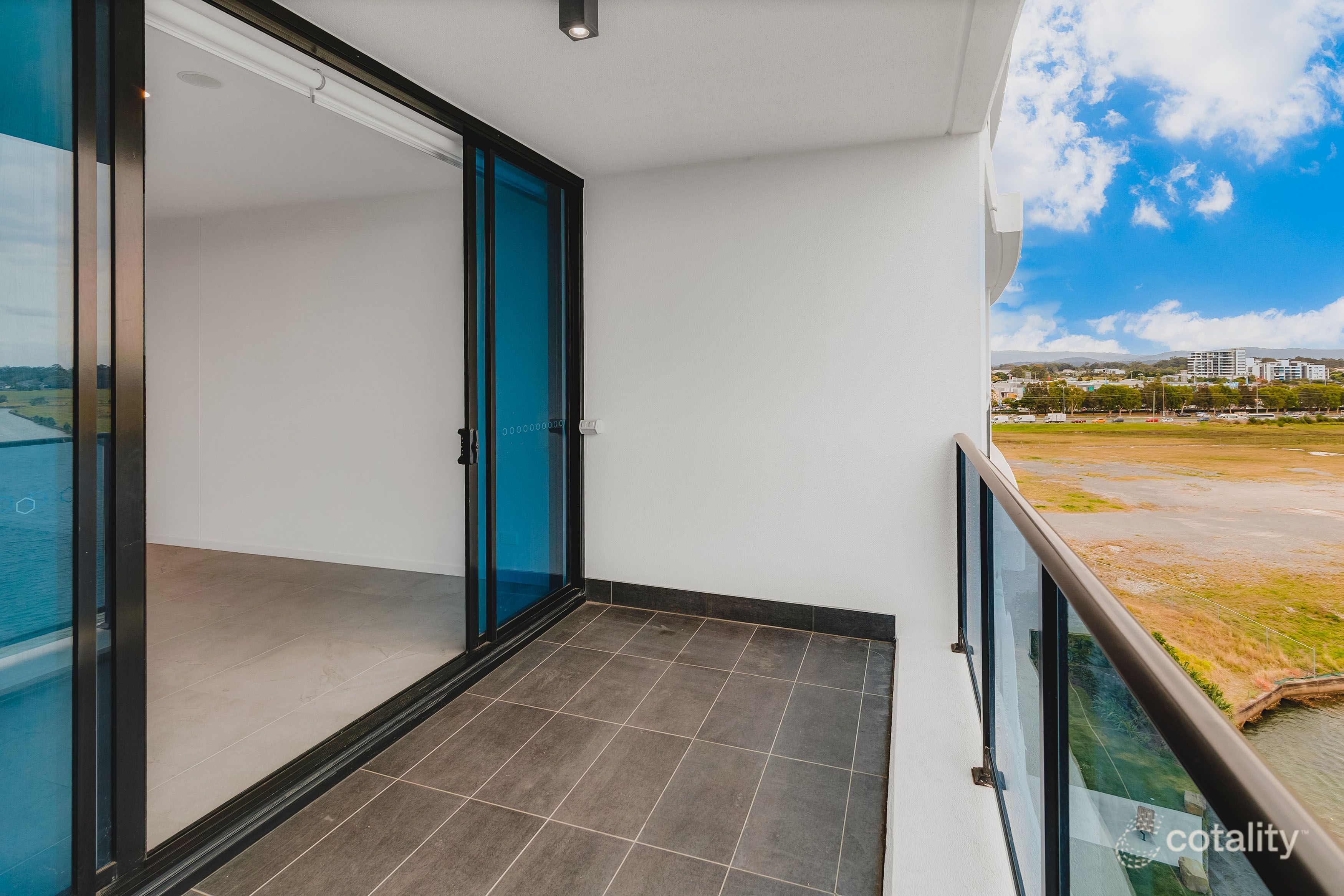 5505/5 Harbour Side Ct, Biggera Waters, QLD 4216