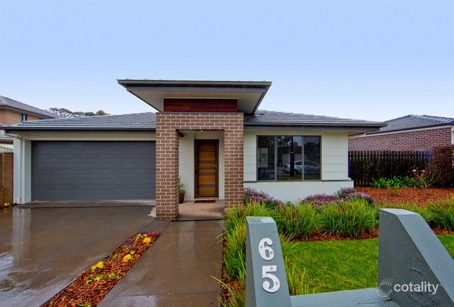 65 Zakharov Ave, Forde, ACT 2914