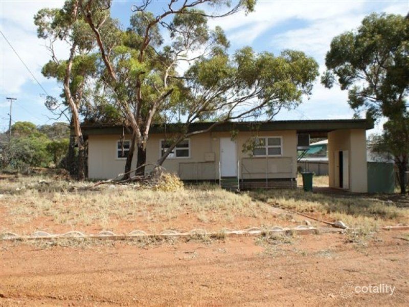 30 New Clayton St, Kambalda East, WA 6442