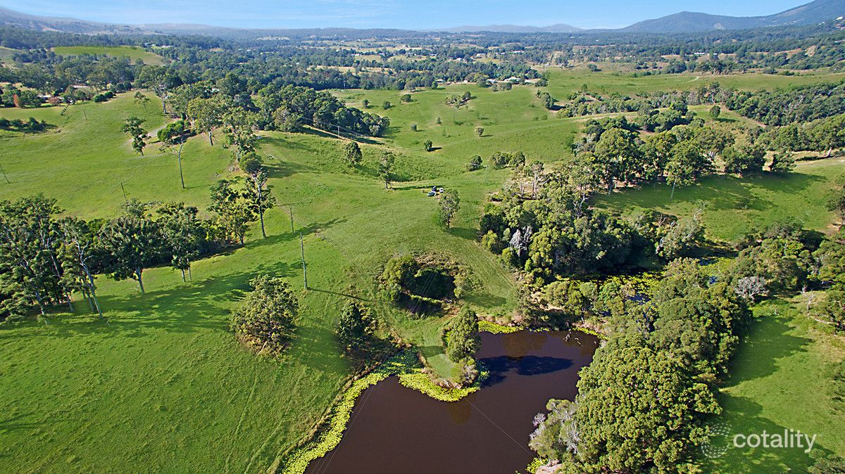 2 Glover Rd, Dayboro, QLD 4521