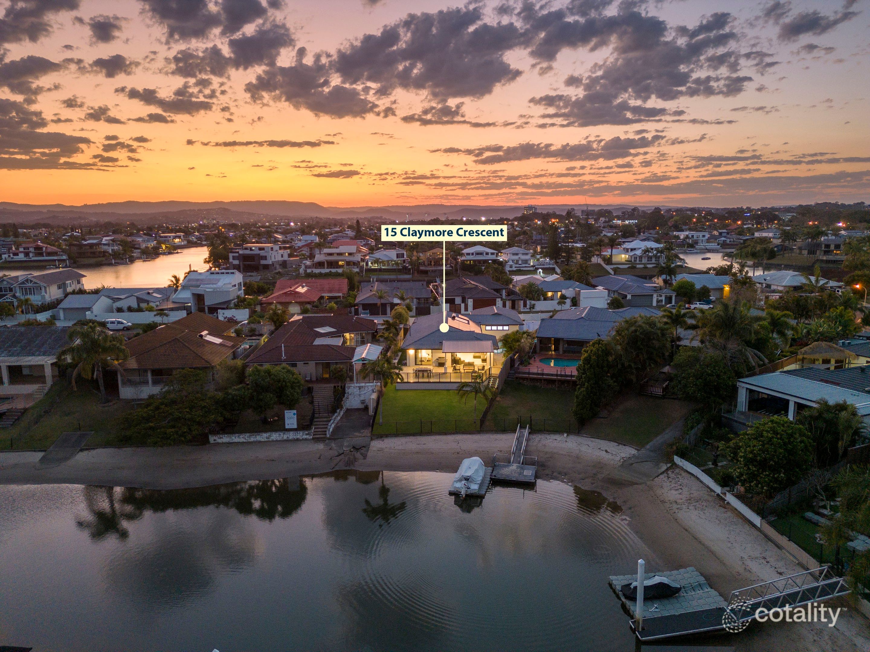 15 Claymore Cres, Bundall, QLD 4217