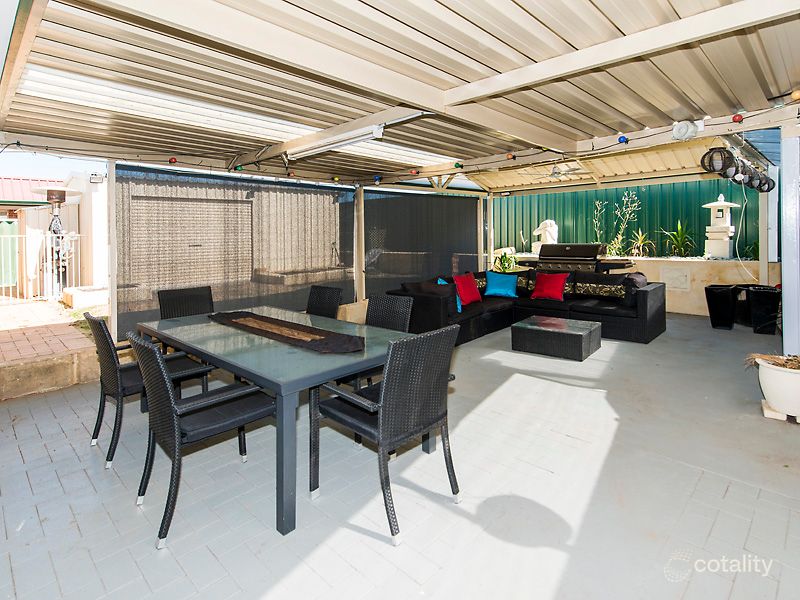 93 Lauterbach Dr, Gosnells, WA 6110
