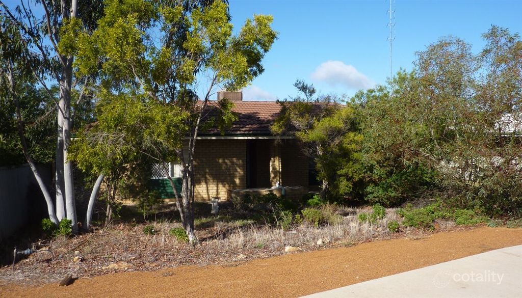 8 Janes Dr, Corrigin, WA 6375