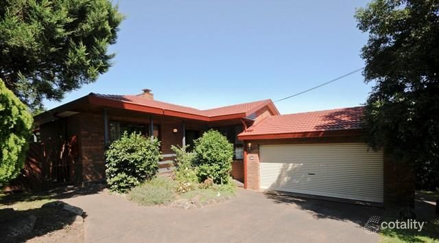 77 Meadowgate Dr, Chirnside Park, VIC 3116