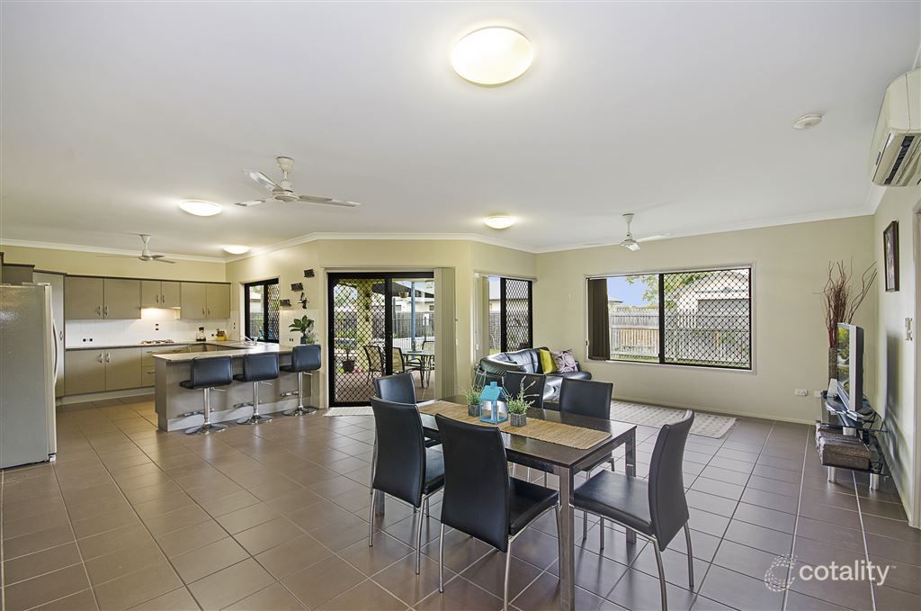 7 Greenview Dr, Mount Louisa, QLD 4814