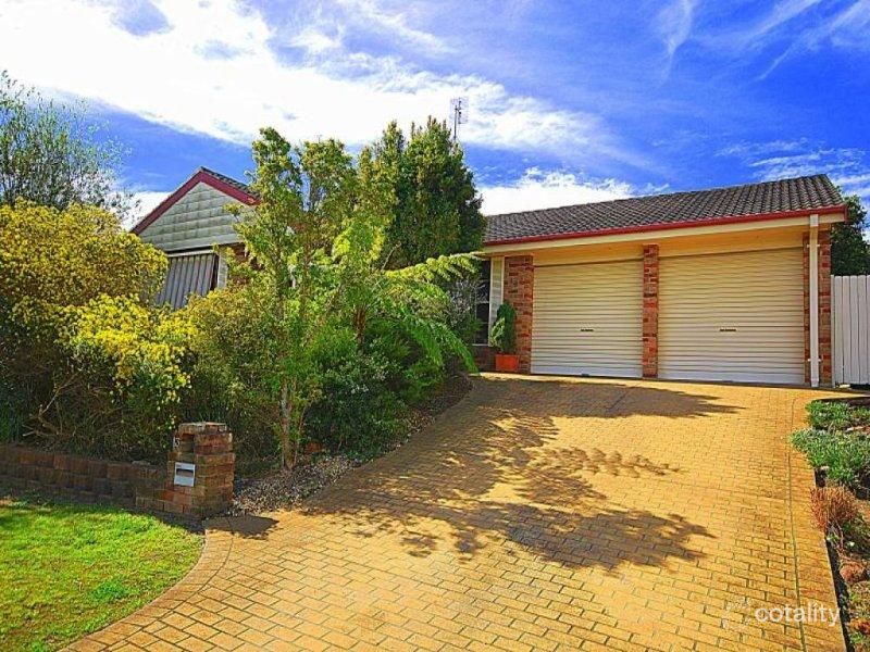 13 Graham Pl, Kariong, NSW 2250