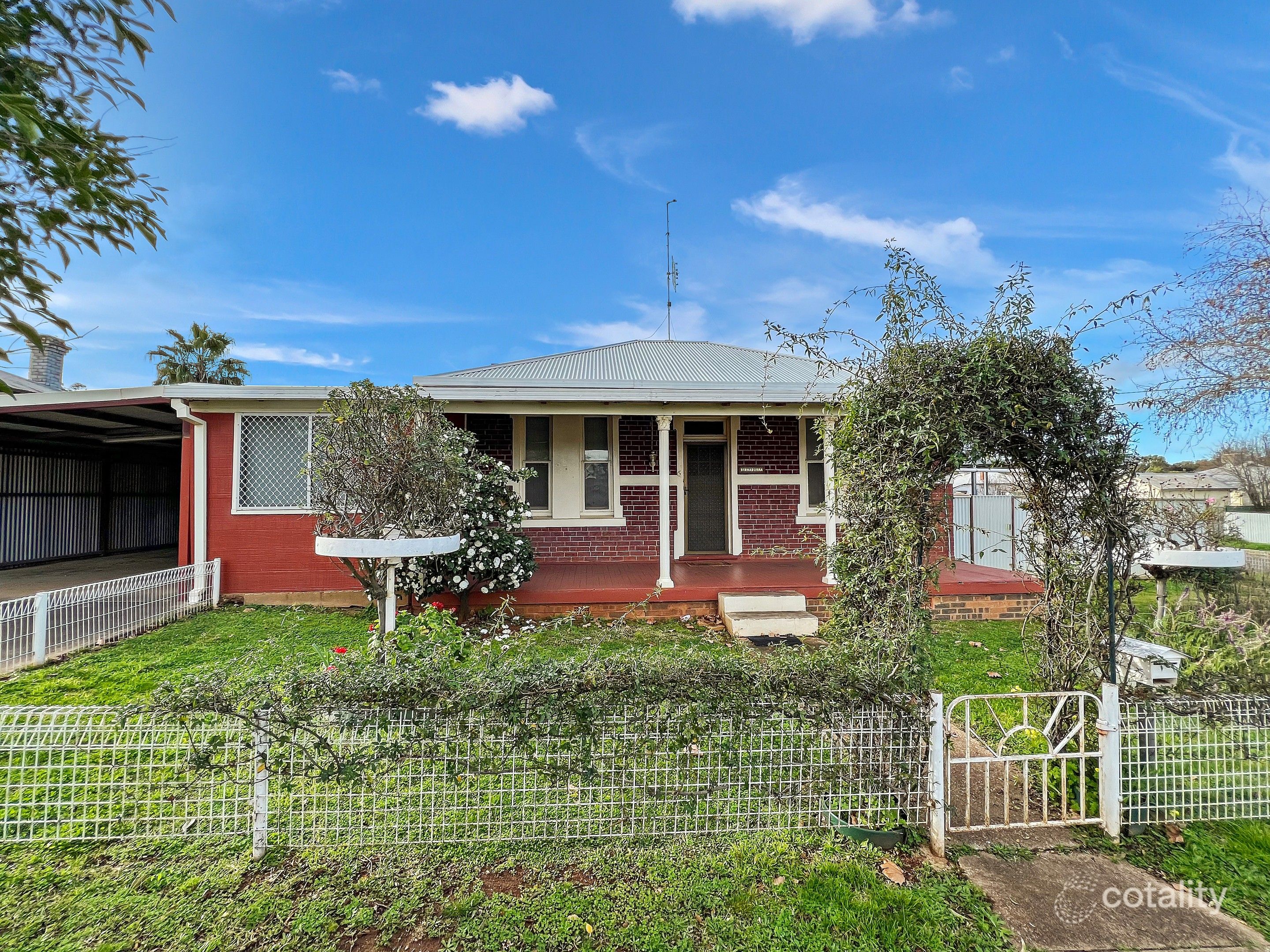 6 Rose St, Parkes, NSW 2870