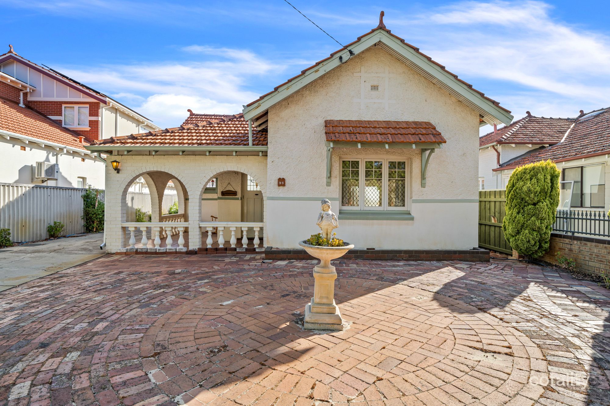 35 Normanby Rd, Inglewood, WA 6052