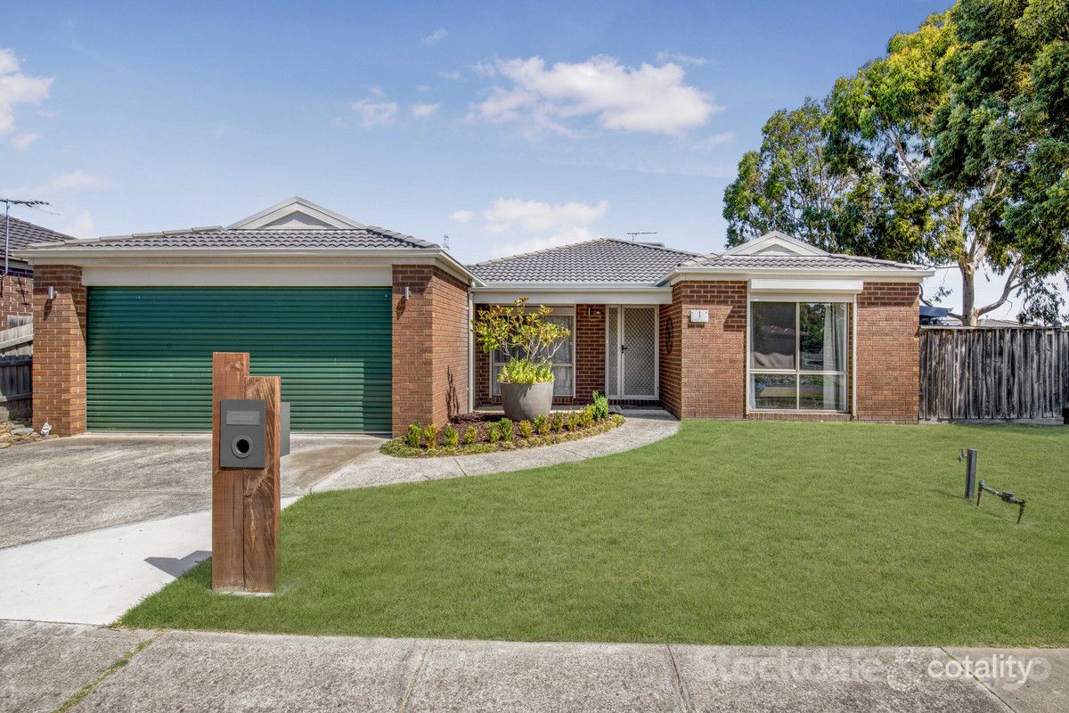 1 Hope Ct, Cranbourne West, VIC 3977