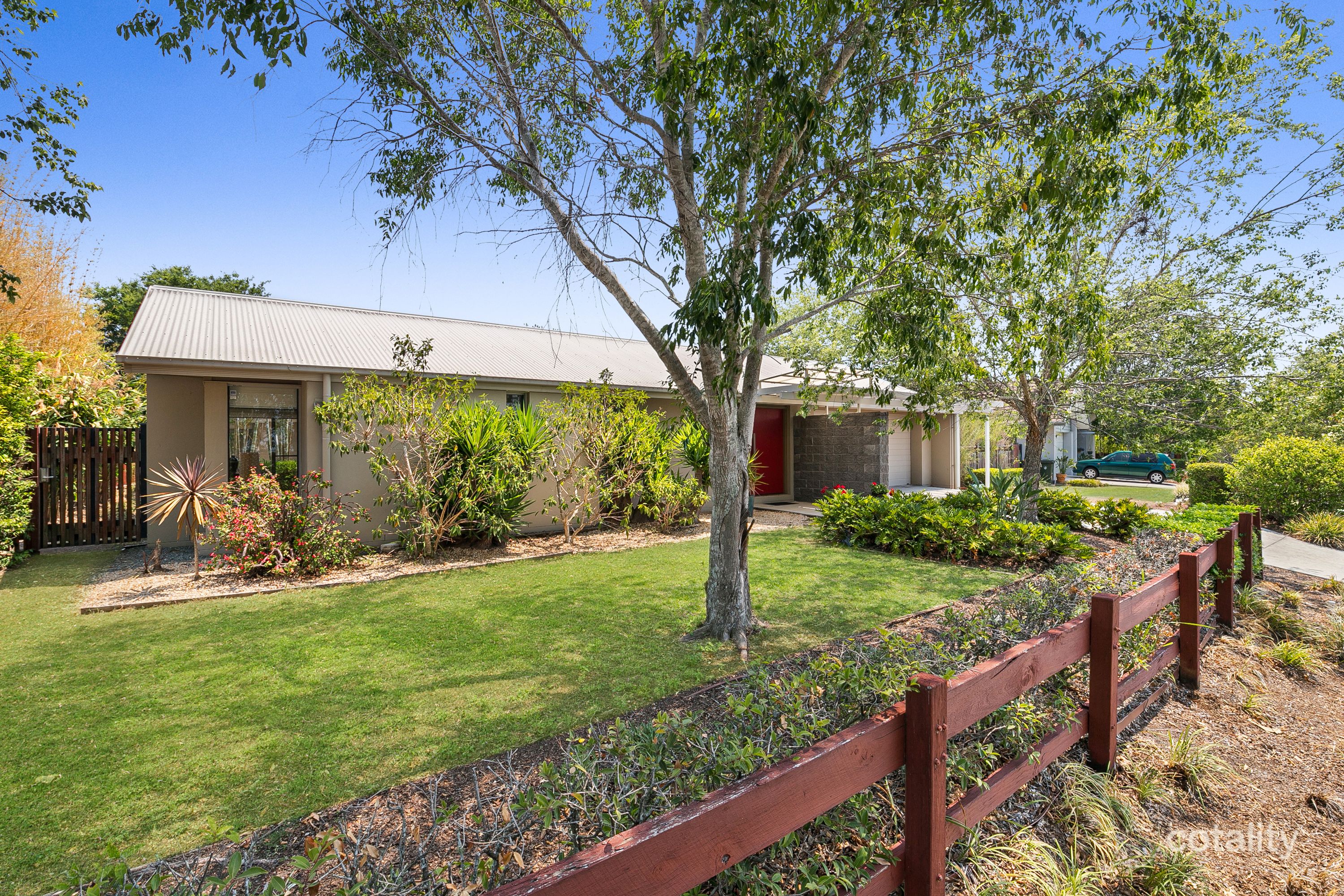 16 Sanctuary Way, Moggill, QLD 4070