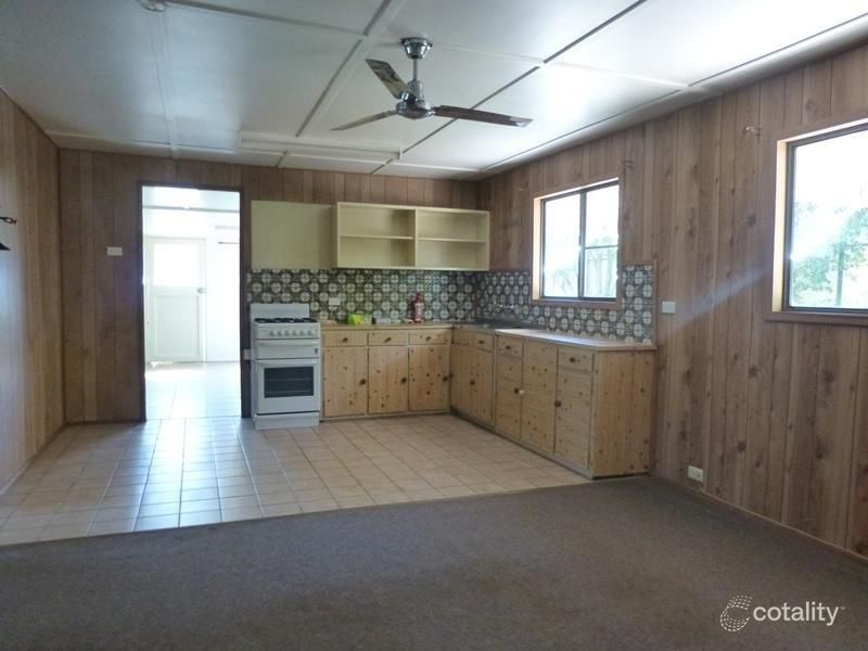 16 Maccarthy St, Hay Point, QLD 4740