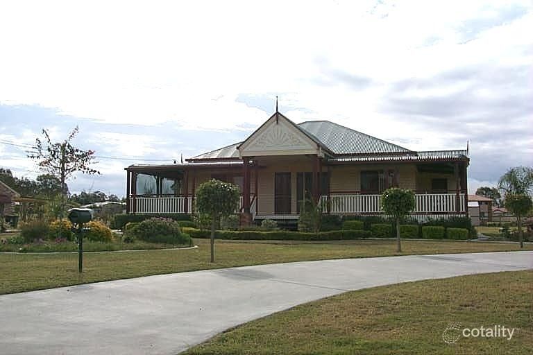 35 Roseberry Pl, Burpengary East, QLD 4505