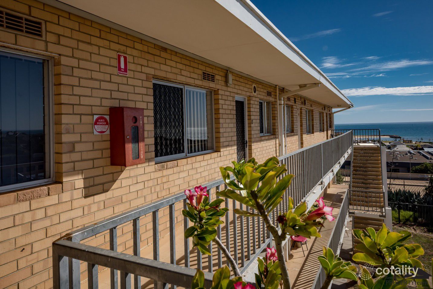 11/137 George Rd, Beresford, WA 6530