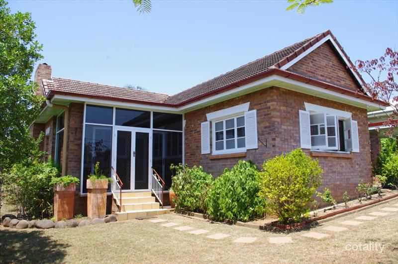 48 Smith St, Gatton, QLD 4343