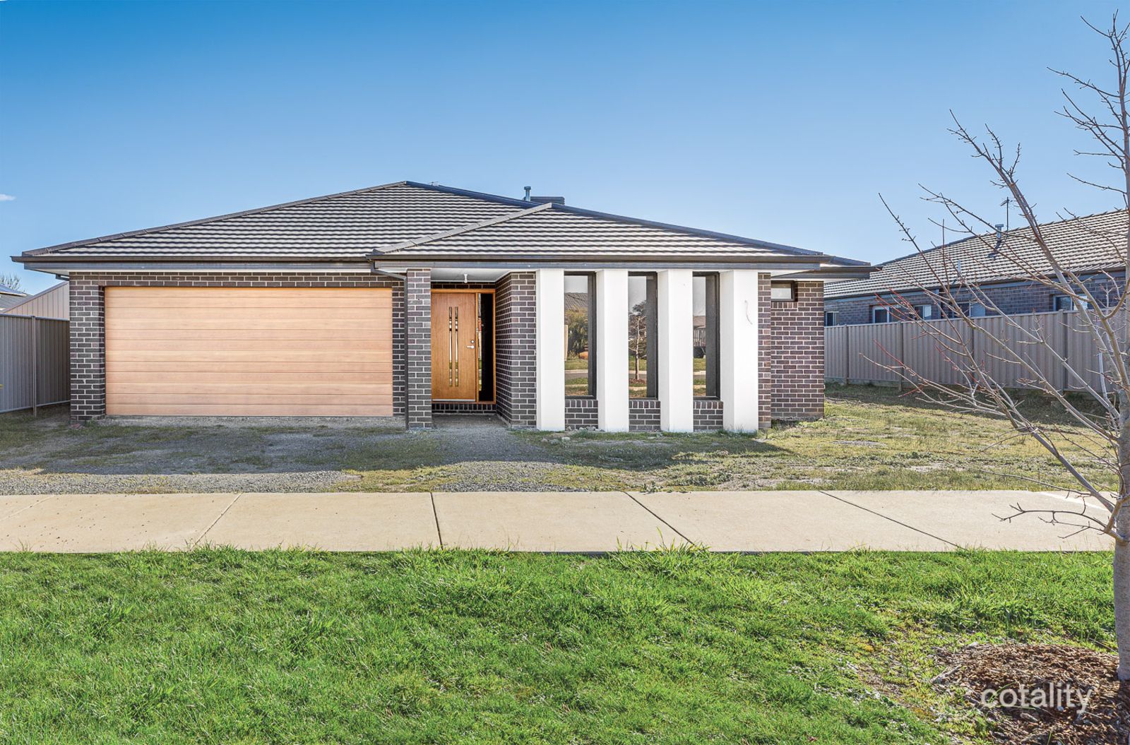 33 Carina Dr, Winter Valley, VIC 3358