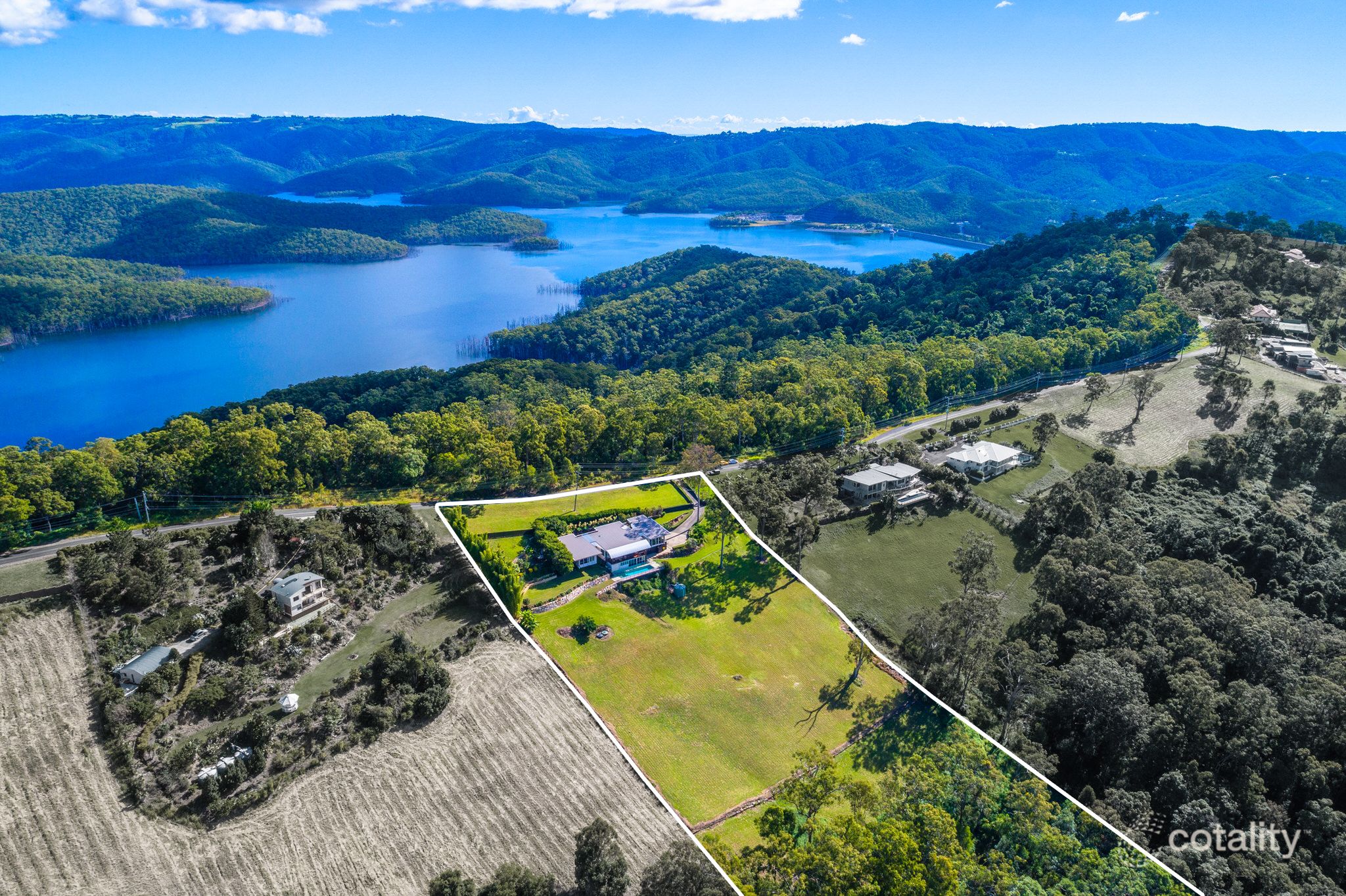 423 The Panorama, Tallai, QLD 4213