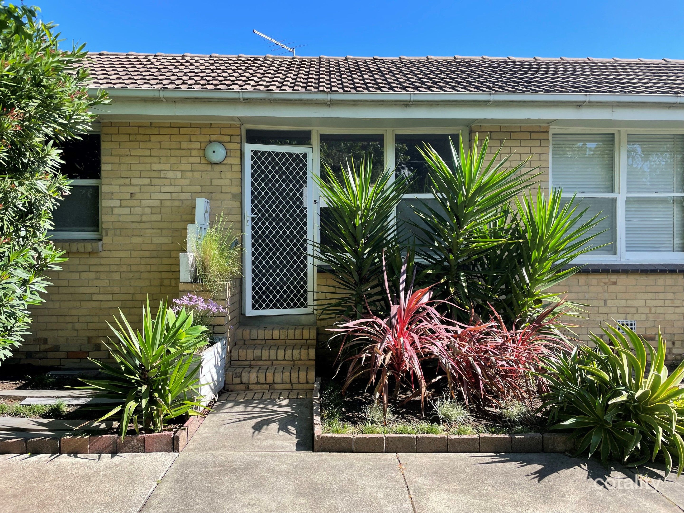 5/7 Como Pde E, Mentone, VIC 3194