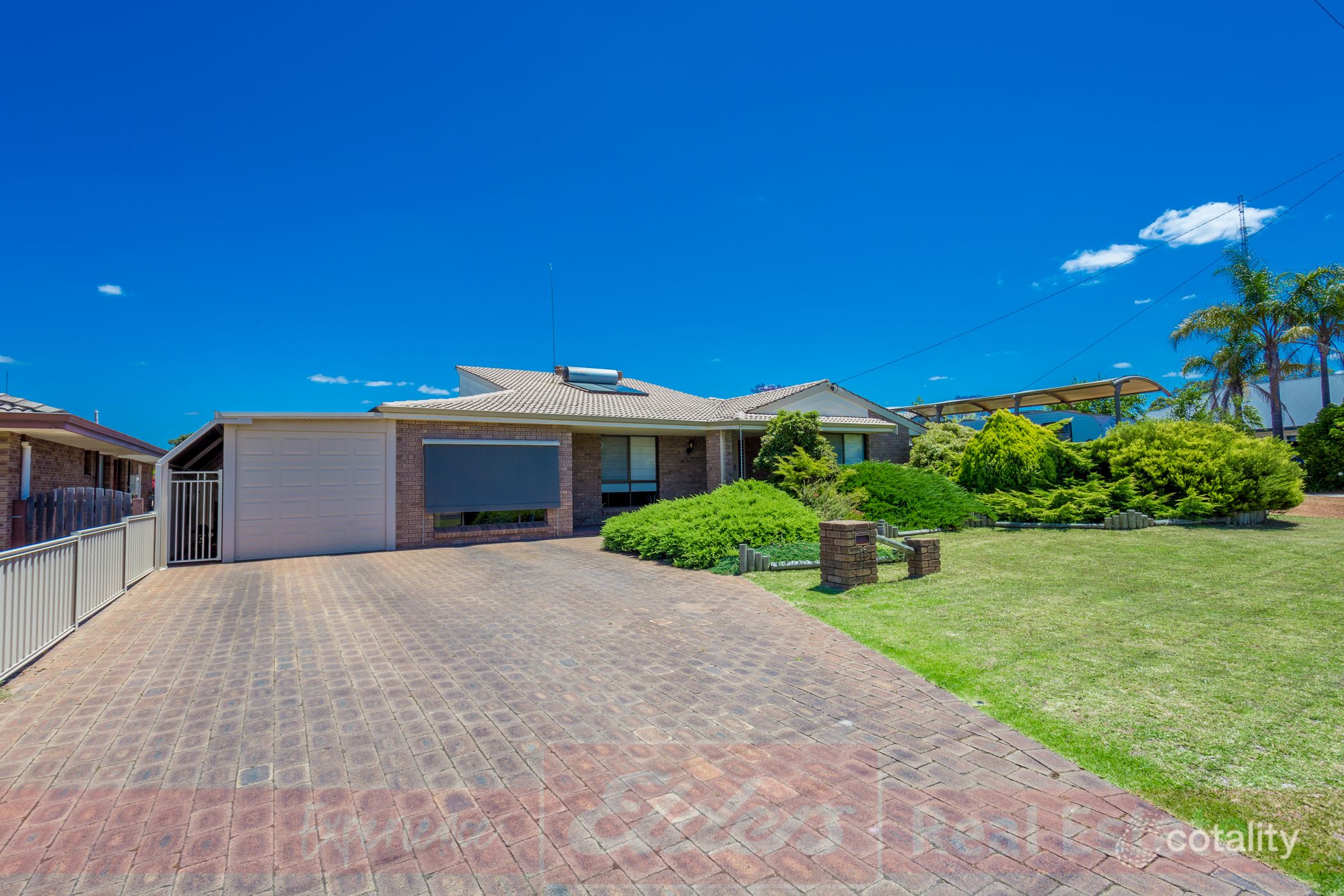 19 Swan Ave, Collie, WA 6225