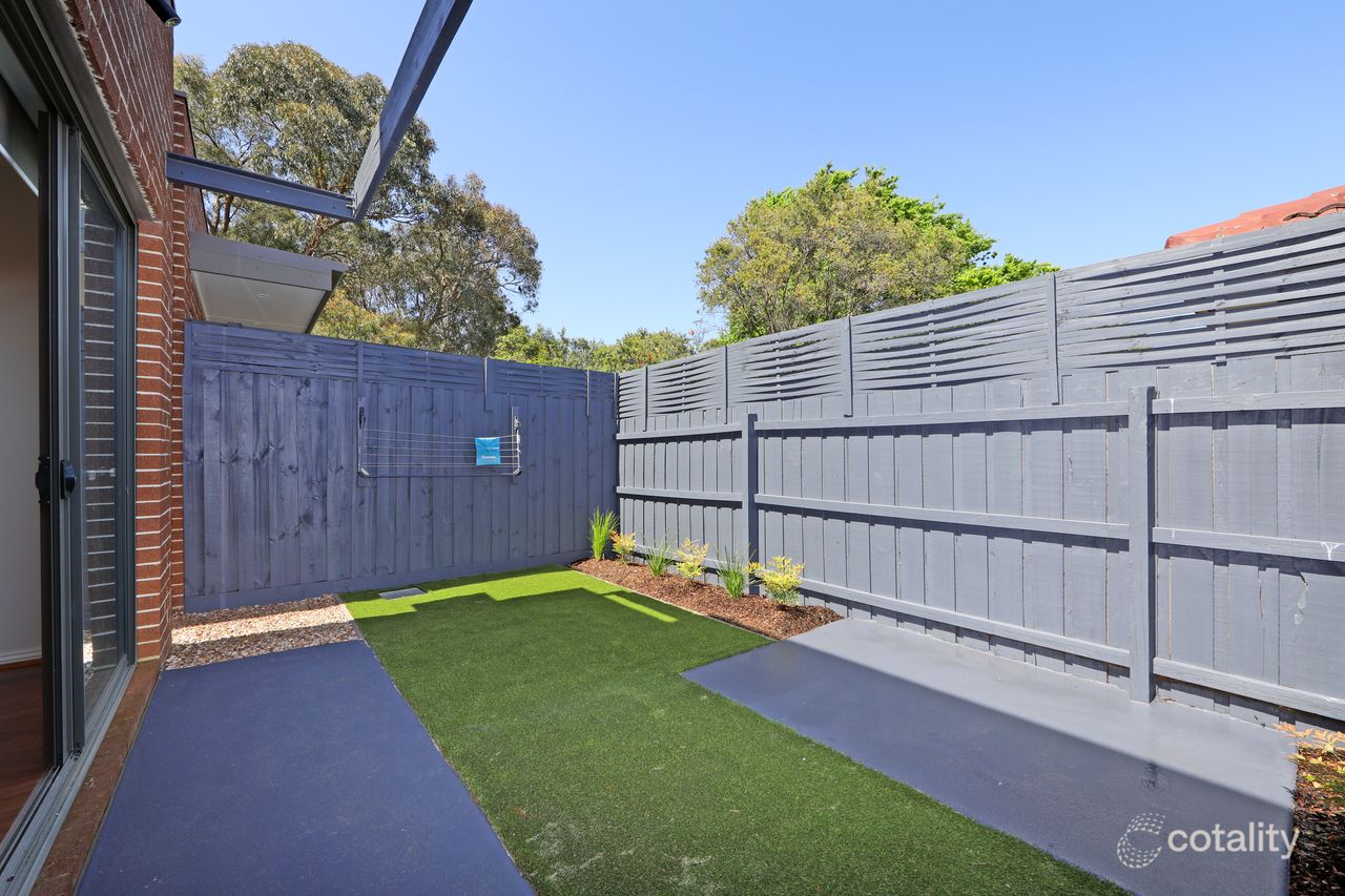 6 Wildflower Pl, Kilsyth, VIC 3137