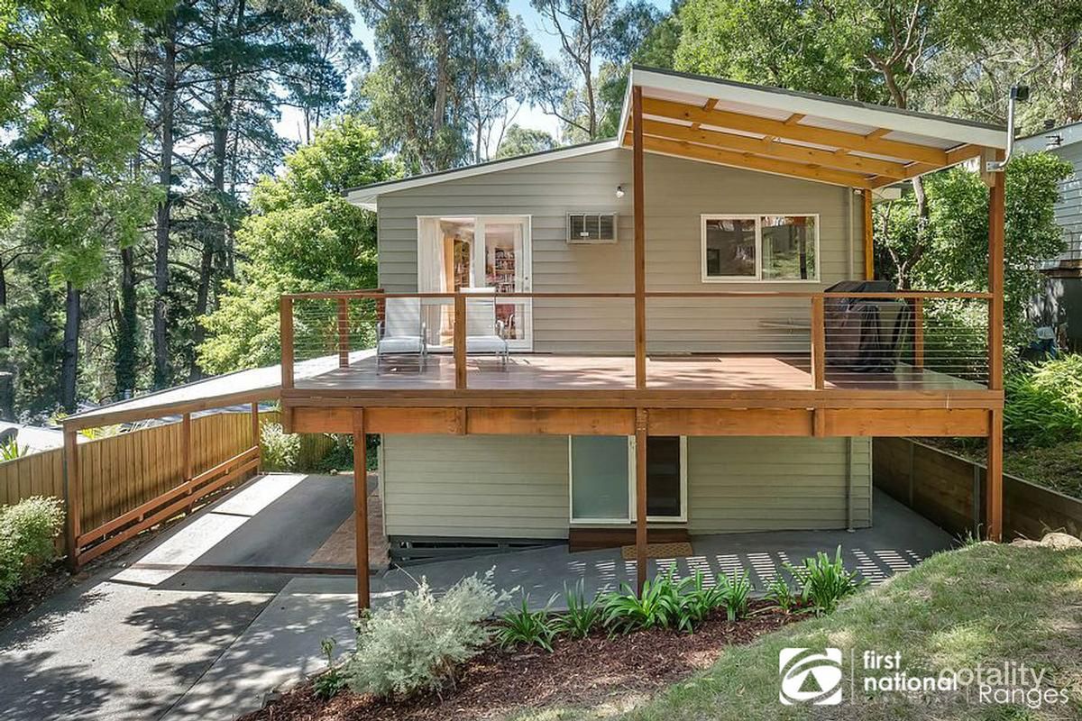 6 Durang Rd, Upwey, VIC 3158