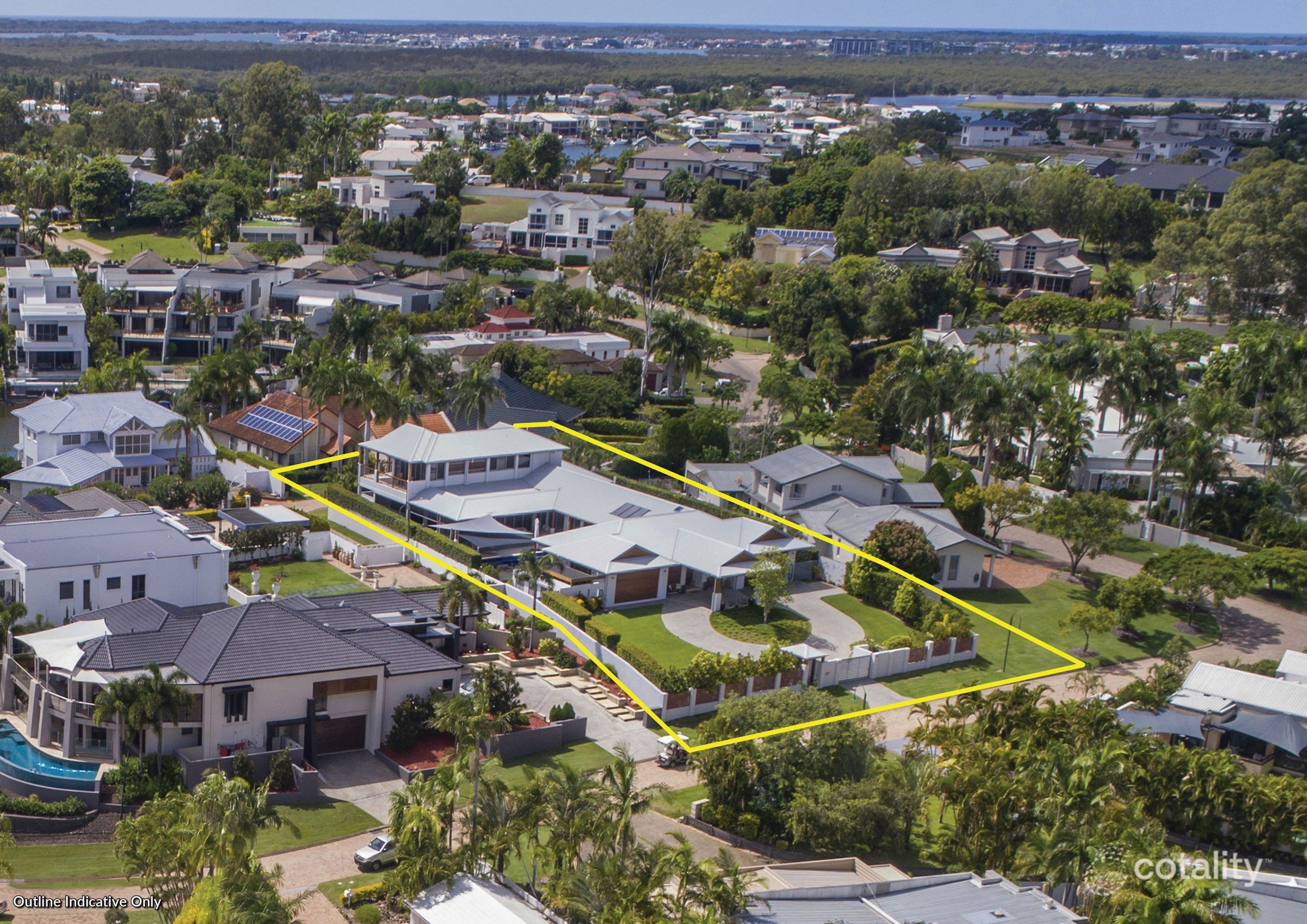 5823 Coveside Lane, Hope Island, QLD 4212