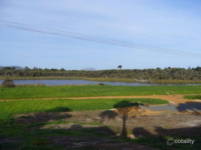 2a Anzac Rd, Mira Mar, WA 6330