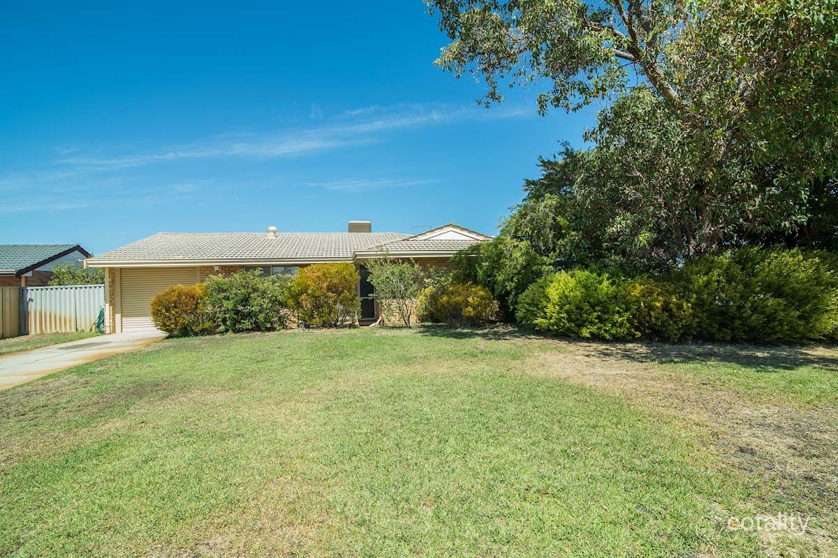 2 Silkyoak Pl, Morley, WA 6062