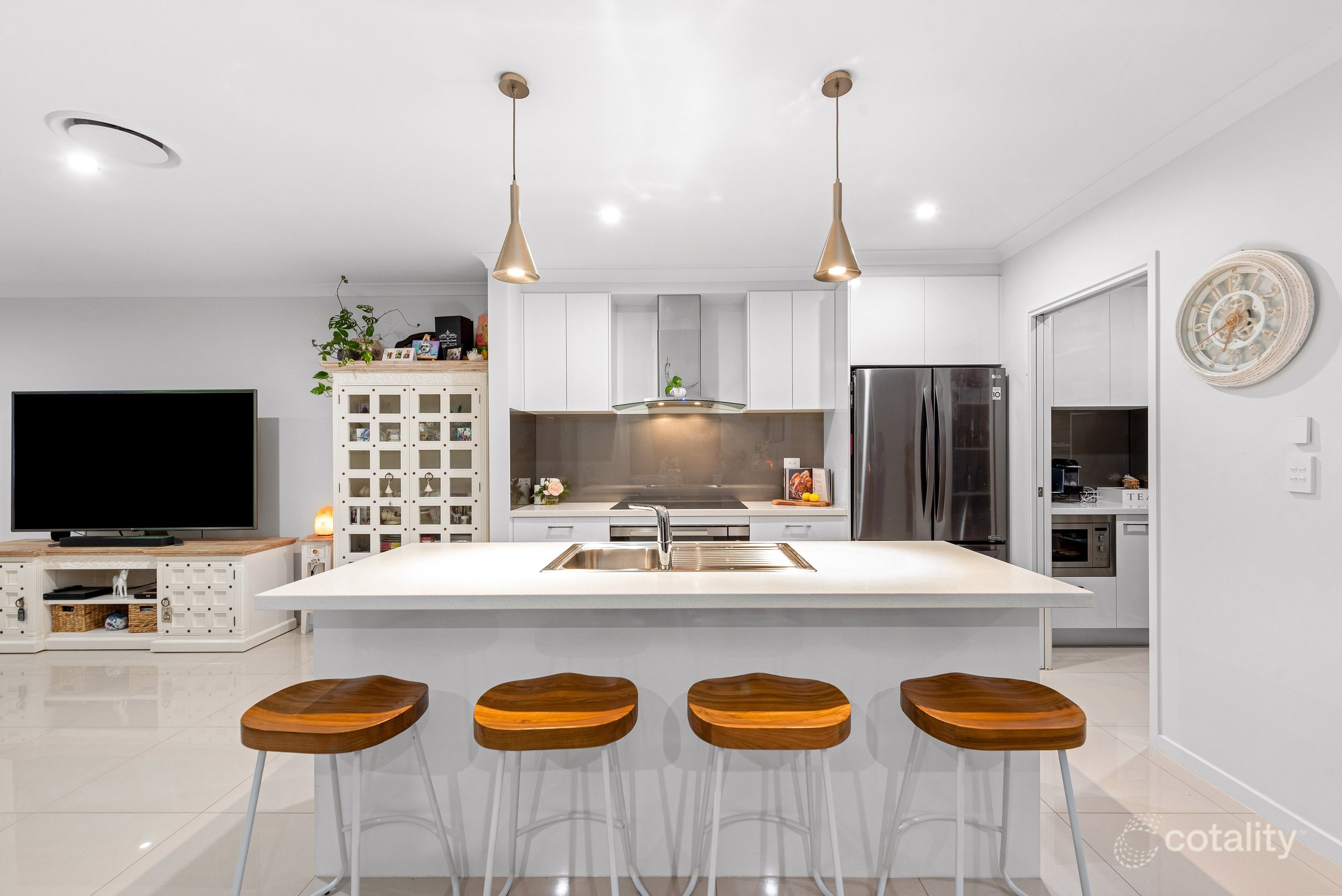 197 Canvey Rd, Upper Kedron, QLD 4055