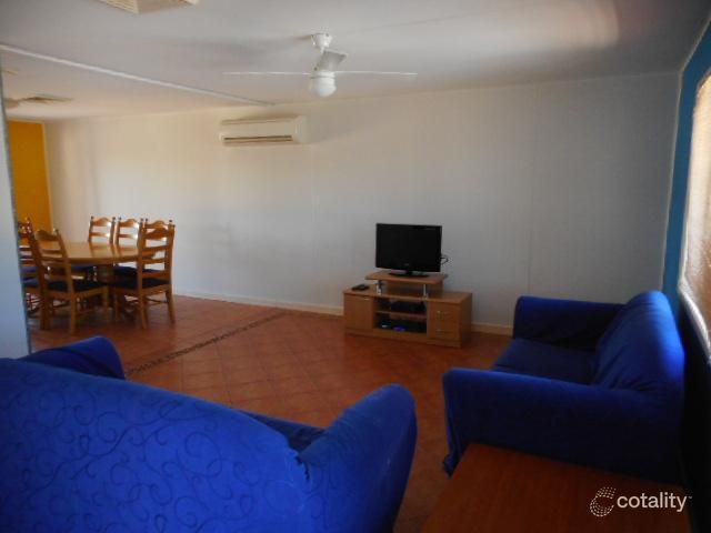 27 Fitzhardinge St, Exmouth, WA 6707