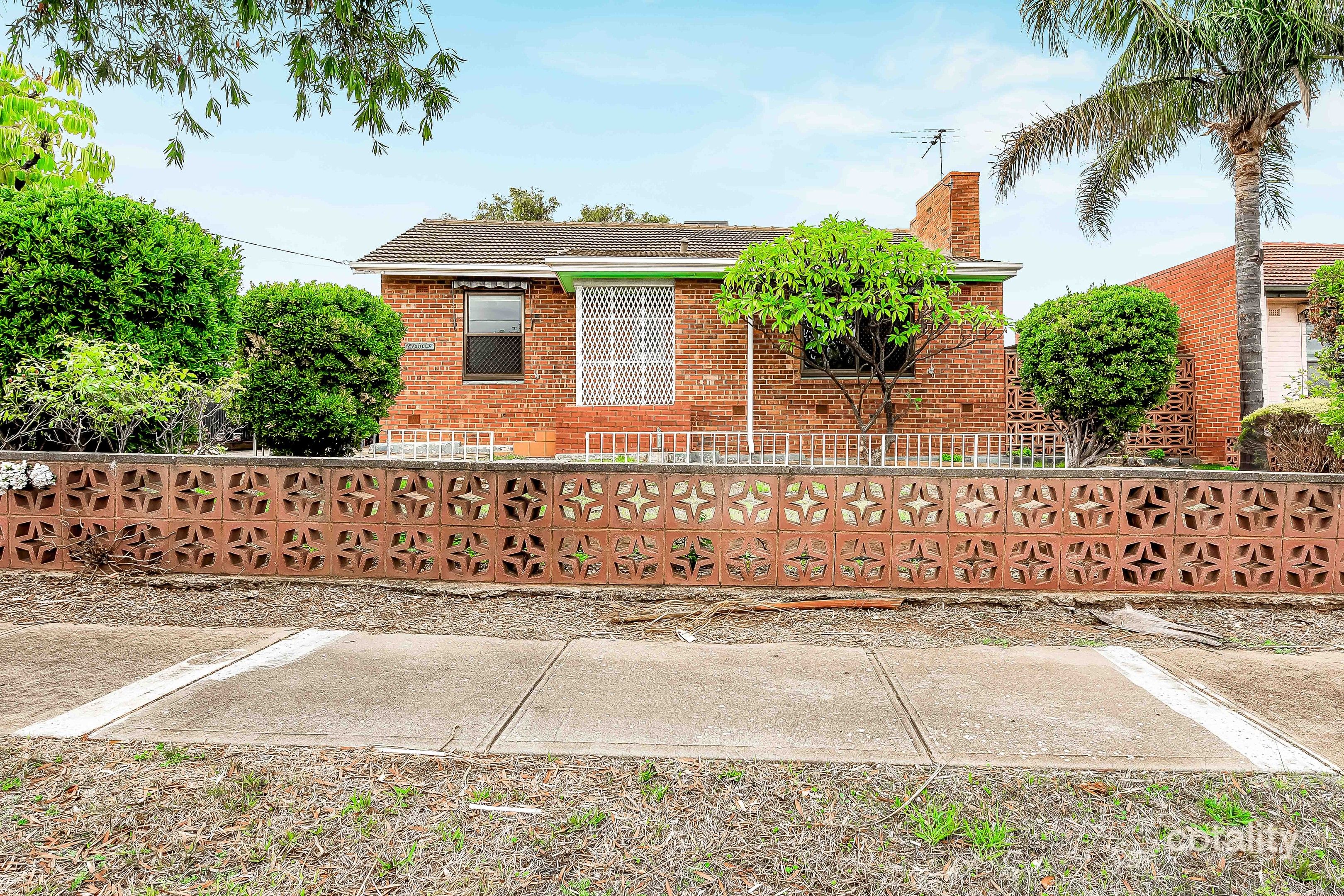 8 Deakin St, Blair Athol, SA 5084