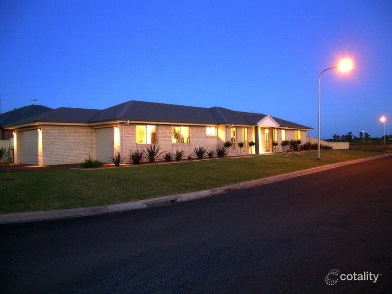 1 Russell St, Griffith, NSW 2680