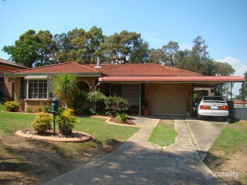 4 Ballard Pl, Doonside, NSW 2767