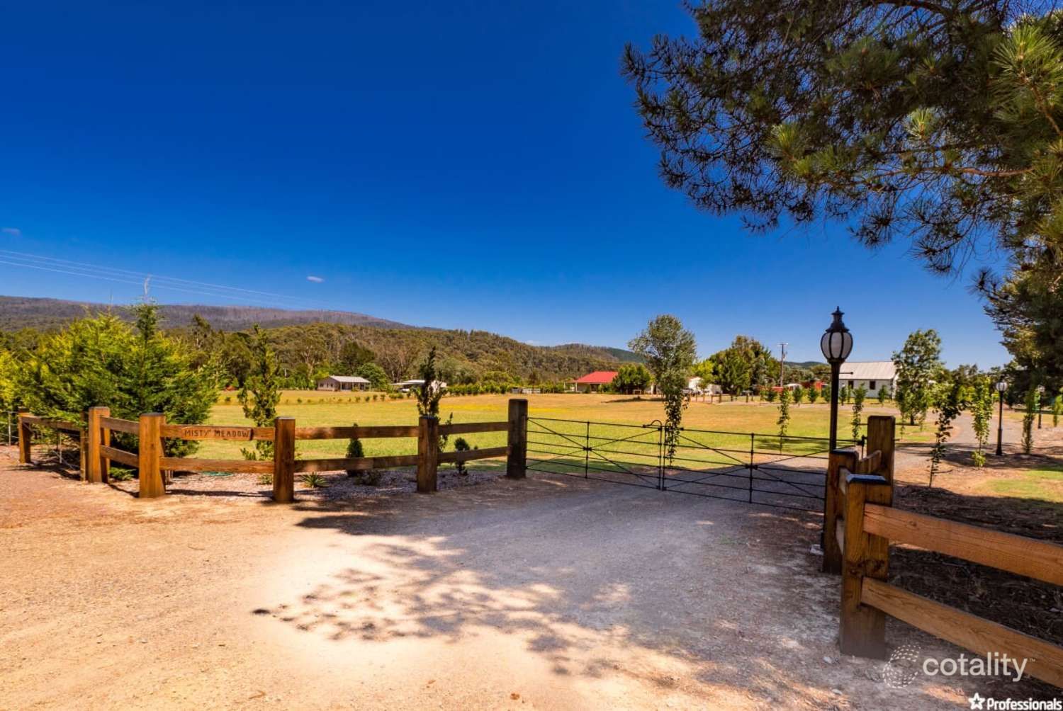 2 Church Lane, Buxton, VIC 3711