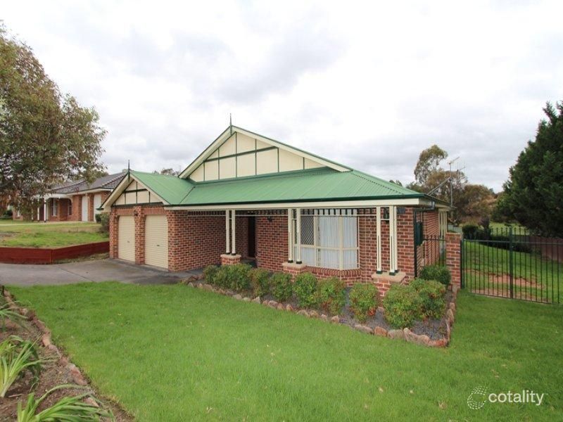 7 Stonestreet Pl, Windradyne, NSW 2795