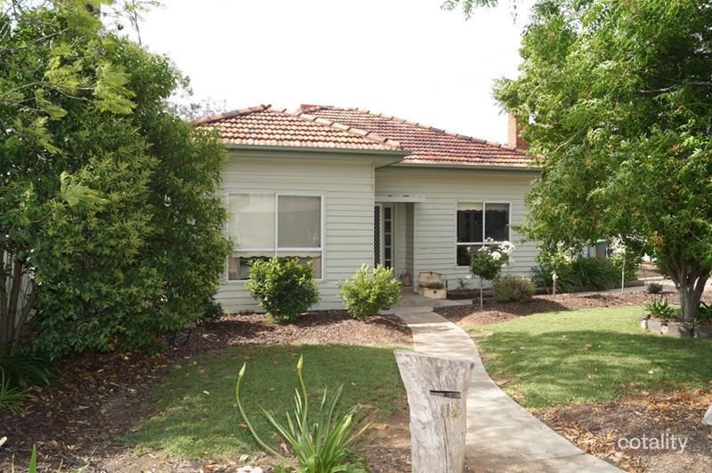 112 Saxton St, Numurkah, VIC 3636