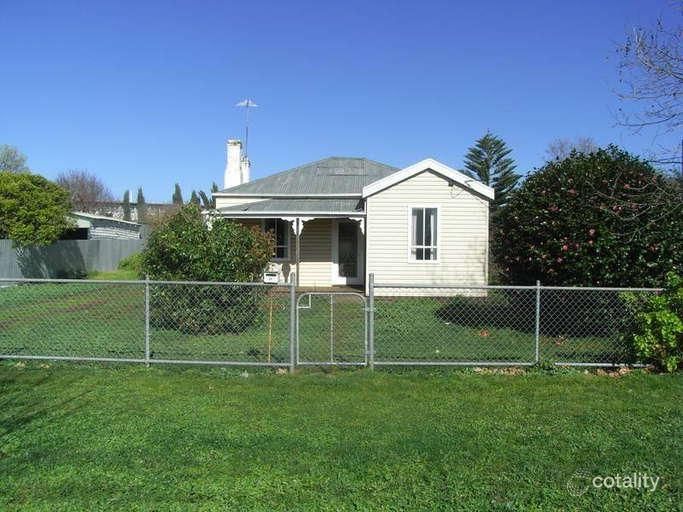 25 Lawrence St, Camperdown, VIC 3260