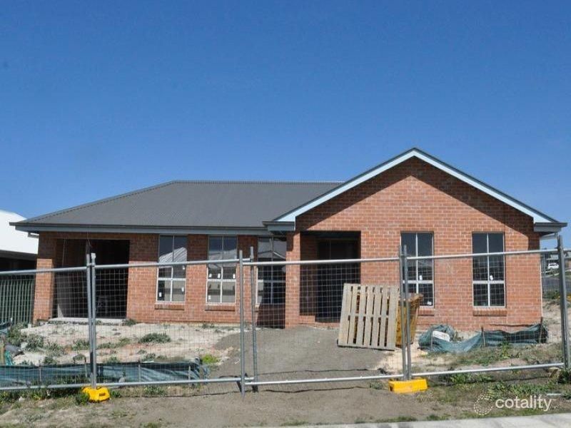 32 Phillip St, Molong, NSW 2866