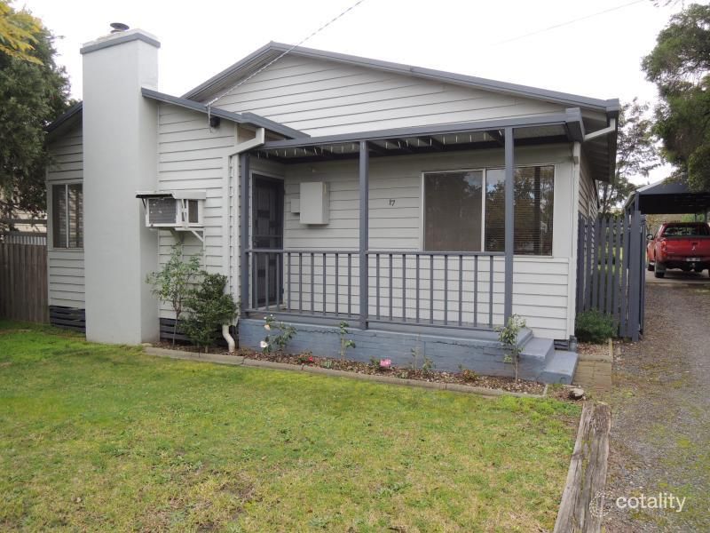 17 Bruce St, Heyfield, VIC 3858