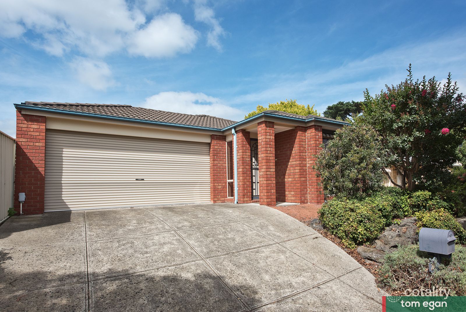 27 Northwood Dr, Whittlesea, VIC 3757