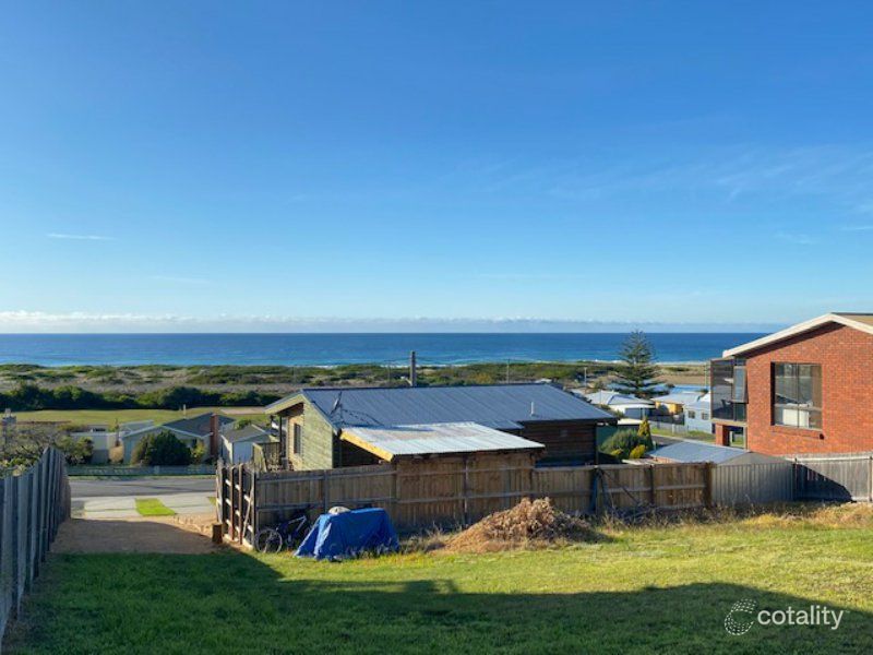 124 Scamander Ave, Scamander, TAS 7215